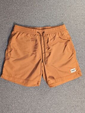 Howler Brothers Horizon Hybrid Nylon Baggies Shorts Size Large in Burnt Orange